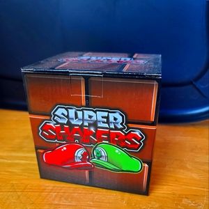 NIB Super Mario Bros Salt and Pepper Shakers